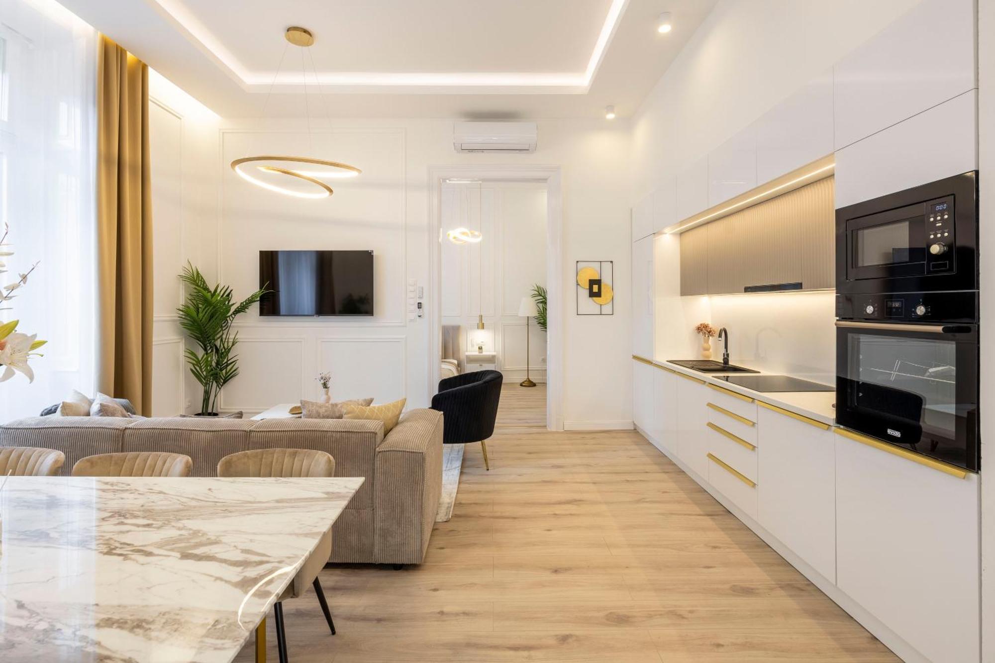 Exclusive & Prestigious Central Residence W/ Balcony Budapest Exterior foto